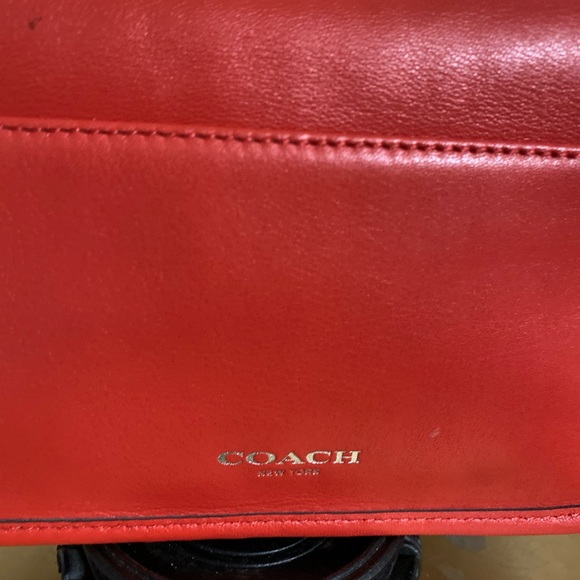Coach Rare Orange natural Leather Crossbody - Picture 9 of 12